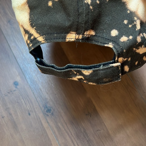 adidas tie dye baseball style hat - Picture 7 of 7